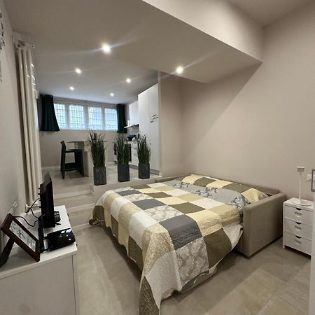 Monolocale Piazza Gambara M1 Lägenhet Milano Exteriör bild