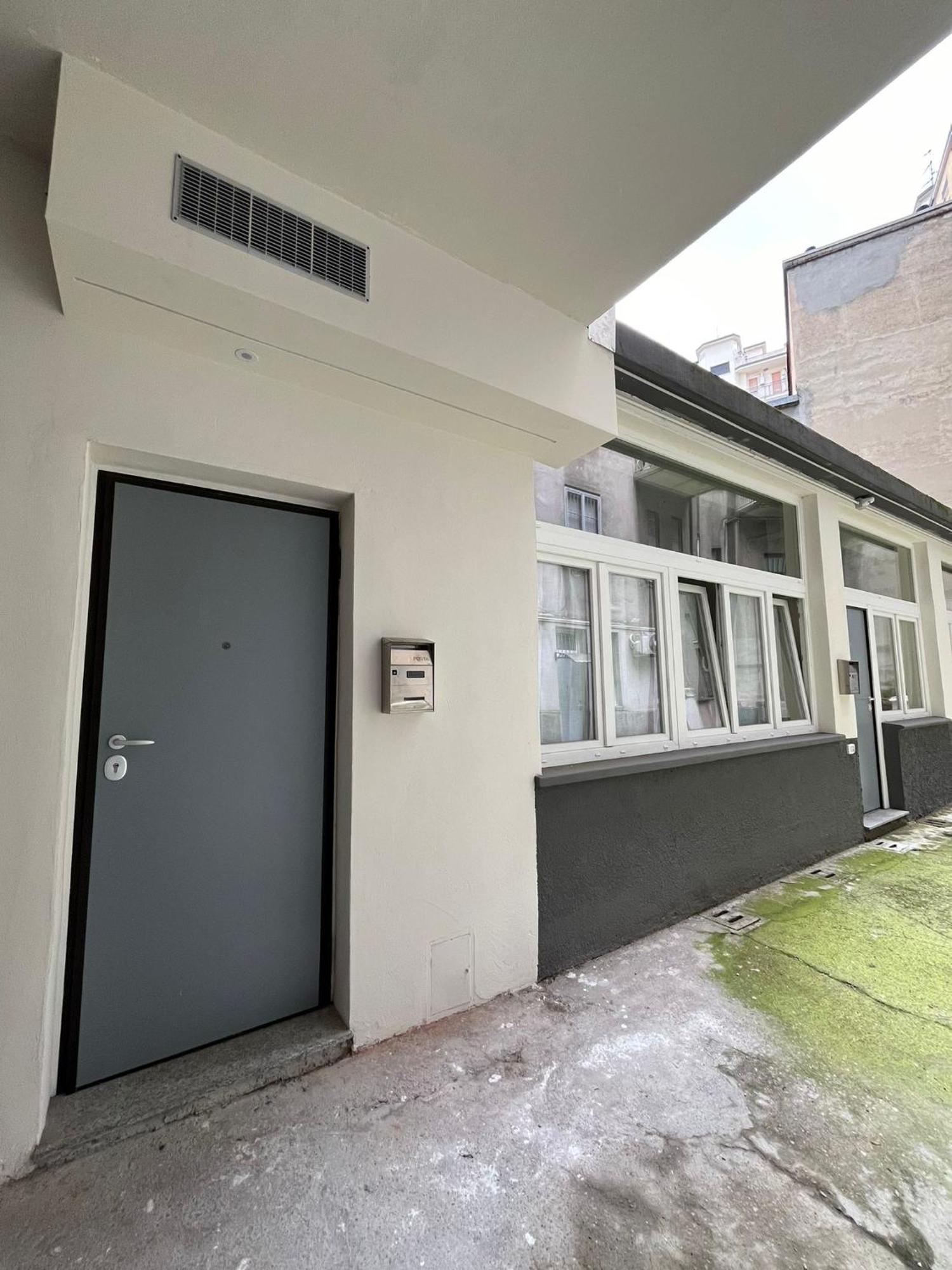 Monolocale Piazza Gambara M1 Lägenhet Milano Exteriör bild